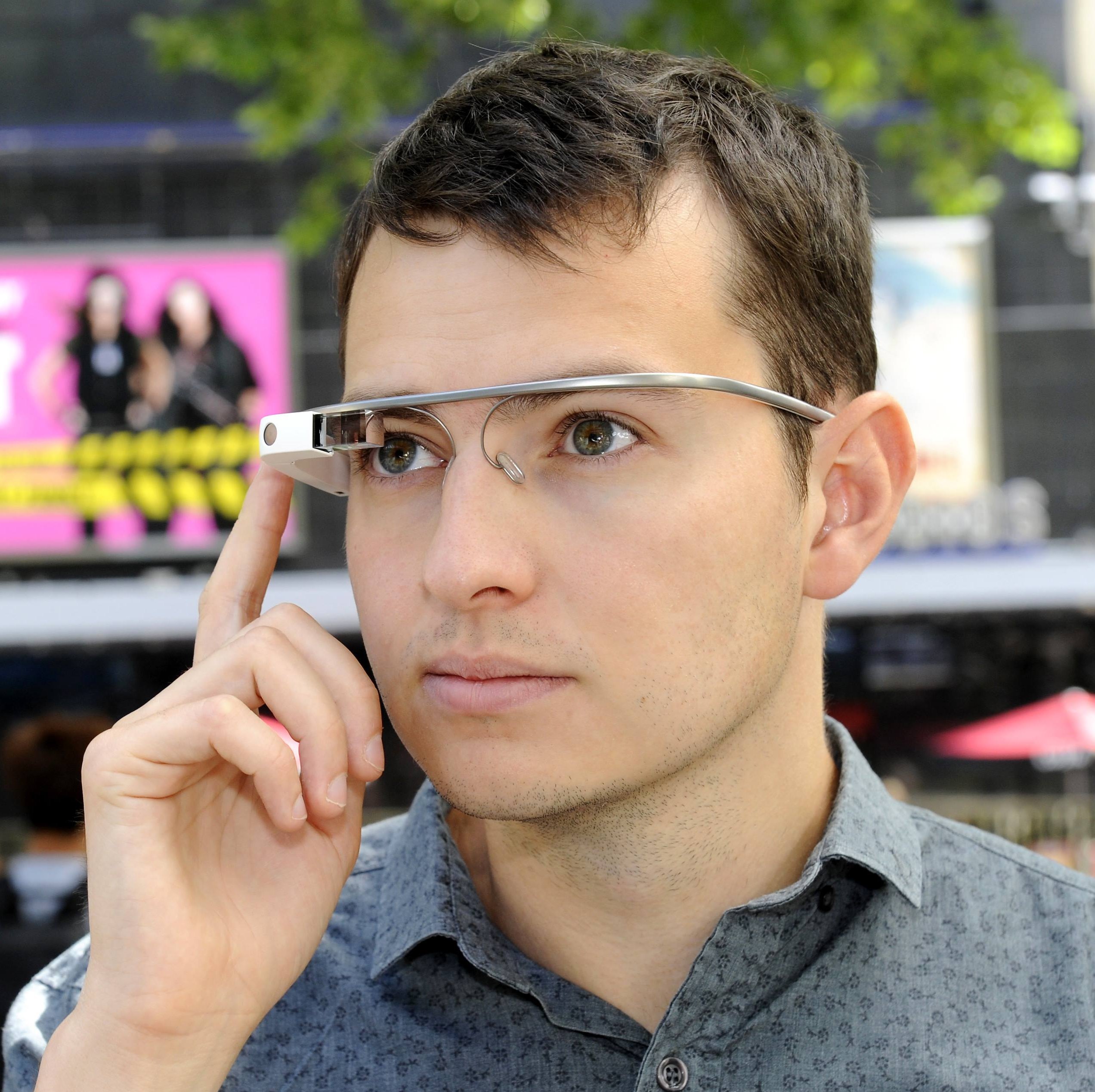 Google Glass Now on Sale in UK