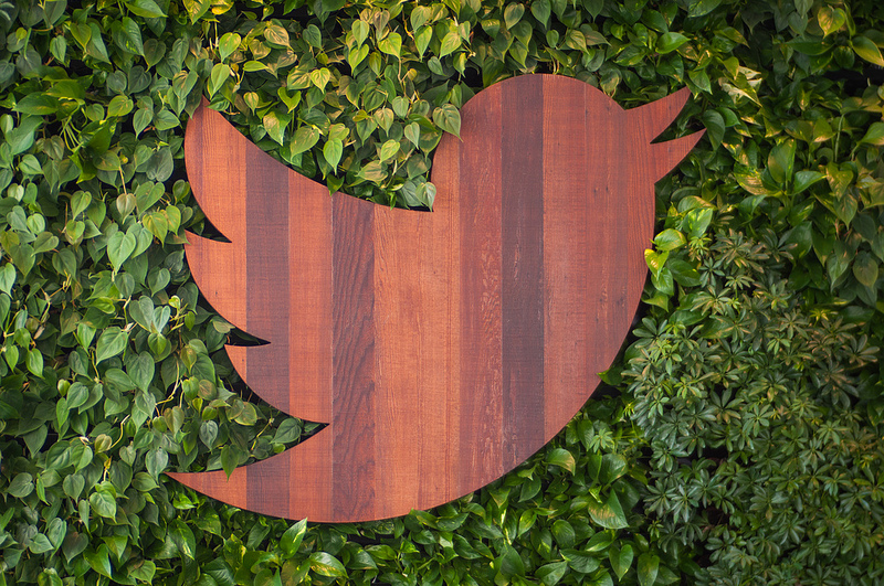 Twitter Enables Live Video Broadcasting Directly from its App