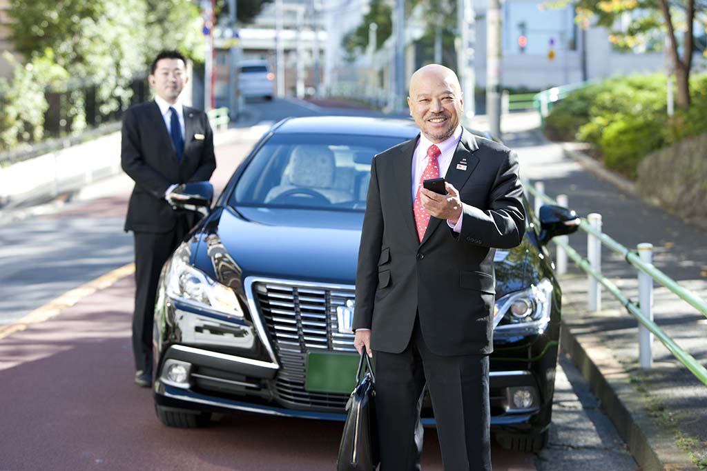 Japan Suspends Ride-sharing Pilot Program by Uber
