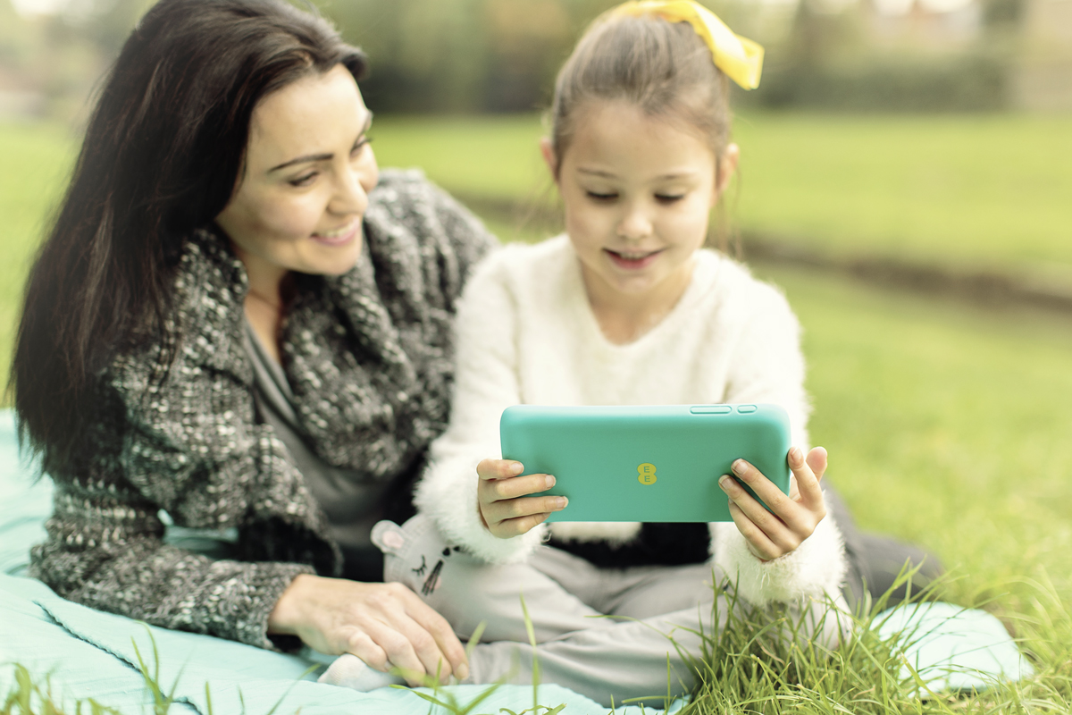 EE Unveils New Tablet Aimed at Families