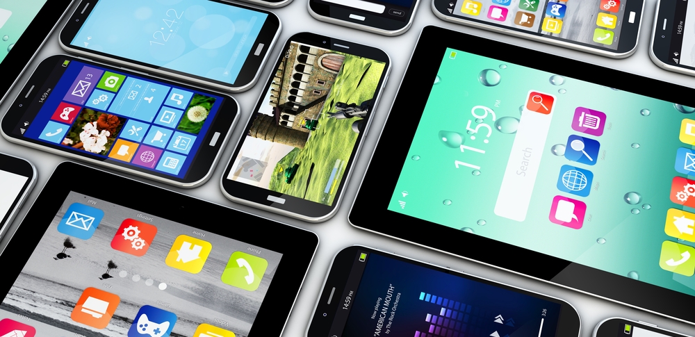 Global Smartphone Sales Rise Seven Per Cent to 1.3bn in 2015