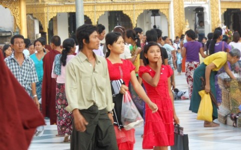 myanmar people