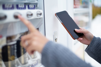 Netclearance Brings Mobile Payments to Vending Machines