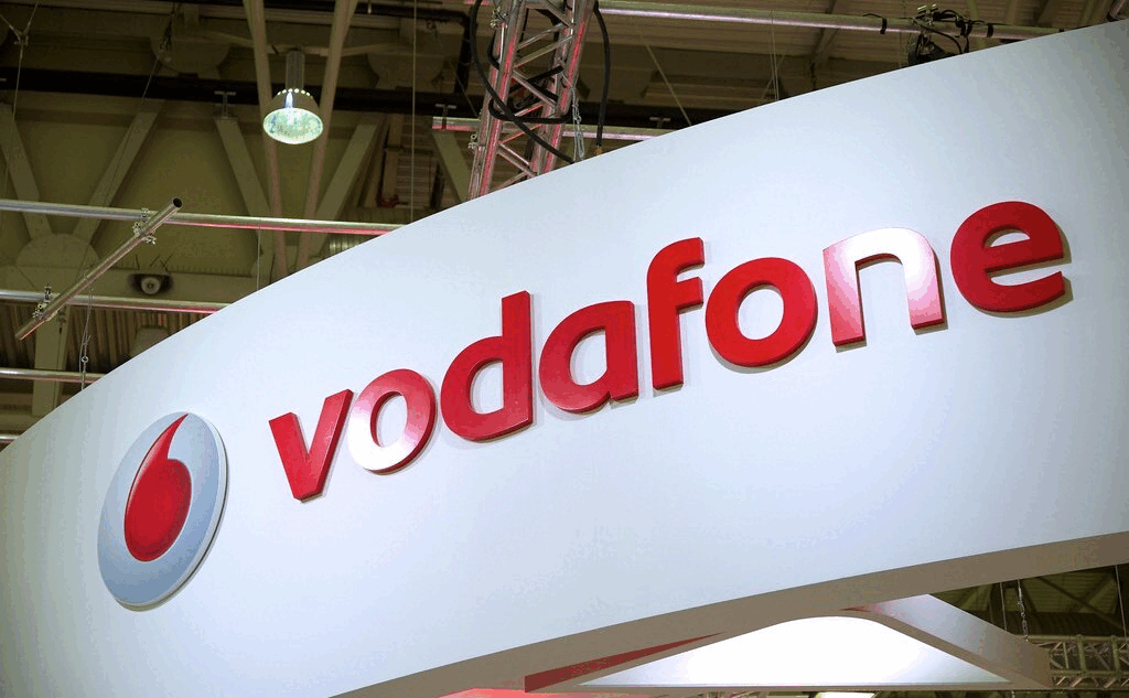 Vodafone in advance talks to sell Italy business to Swisscom in €8bn deal