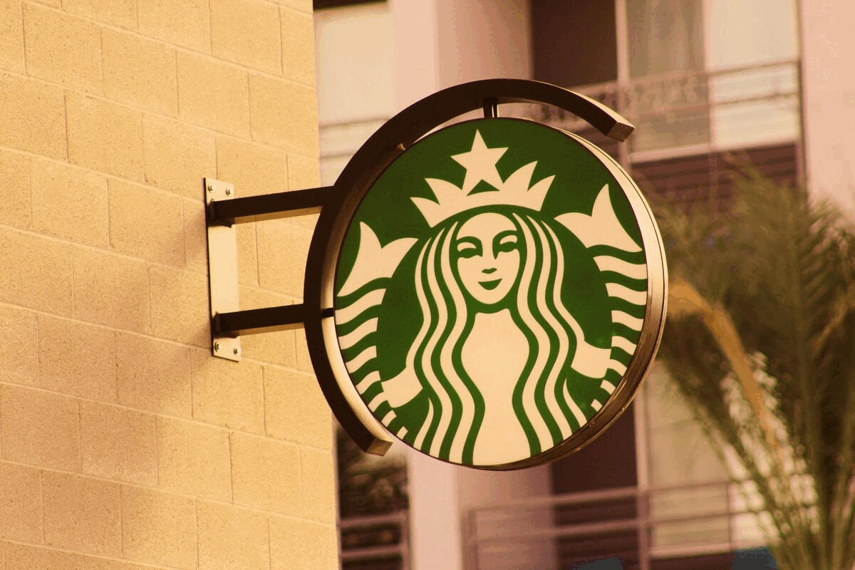 Starbucks drops Global CMO title