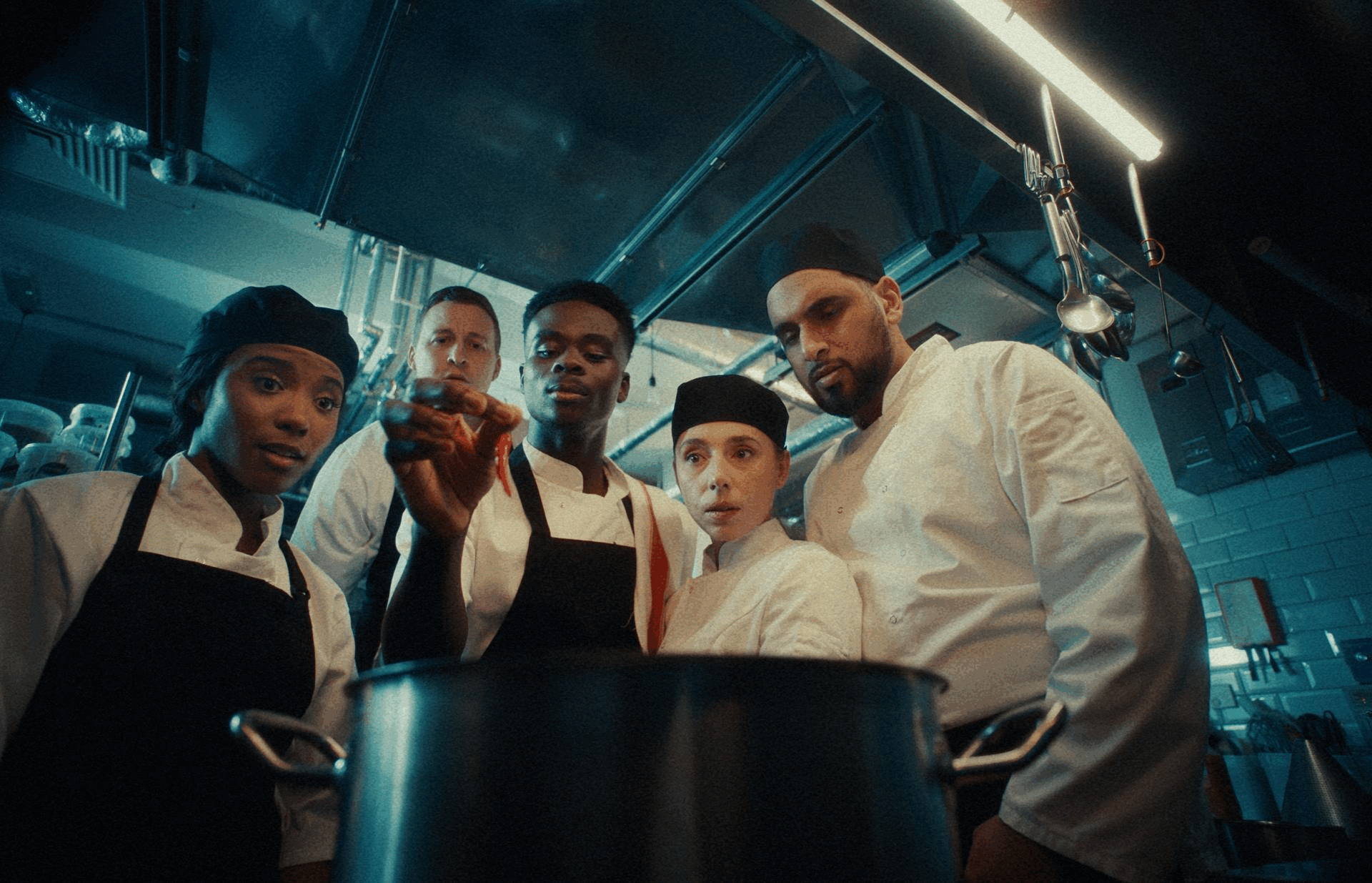 WATCH: Nandos enlists Bukayo Saka as head chef of new sauce in multichannel campaign