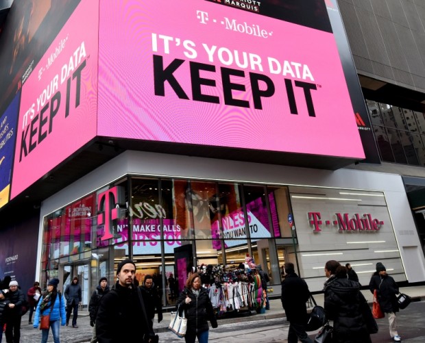 T-Mobile agrees $26bn merger deal with Sprint