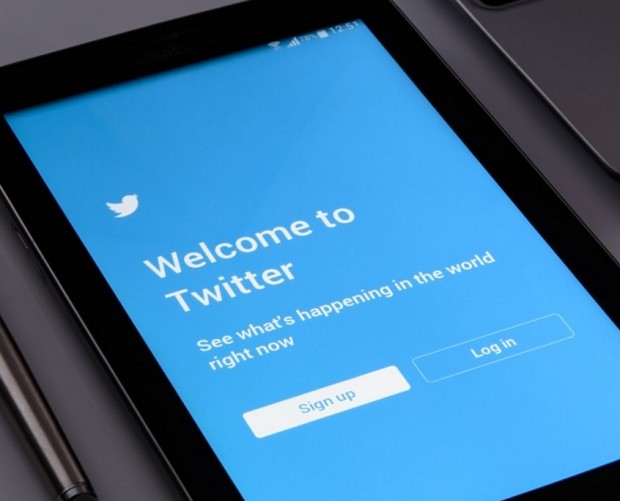 Twitter launches six-second video bidding option 