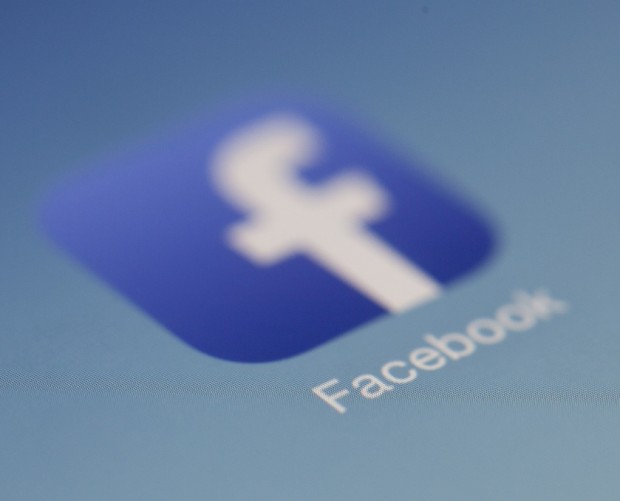 Irish court refers Facebook EU-US data transfer case to Europe's top court